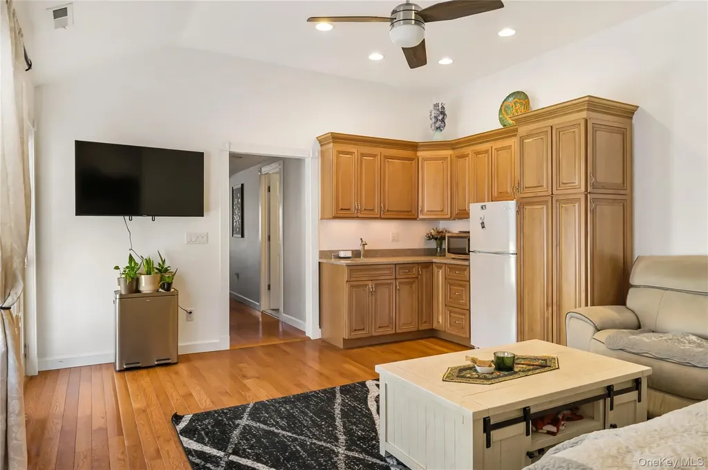 12 Leeside Road Carmel NY 10512