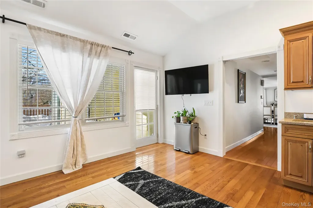 12 Leeside Road Carmel NY 10512