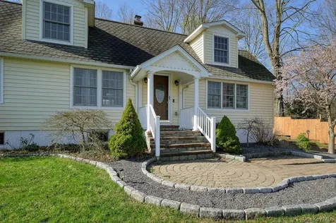 12 Leeside Road Carmel NY 10512