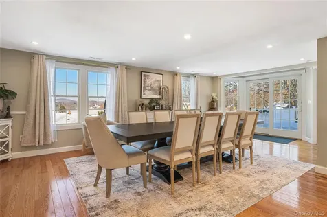 12 Leeside Road Carmel NY 10512