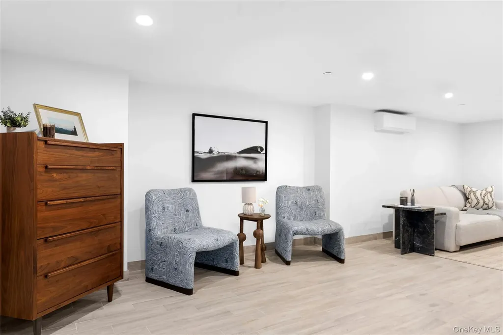 256 Putnam Avenue Brooklyn NY 11216