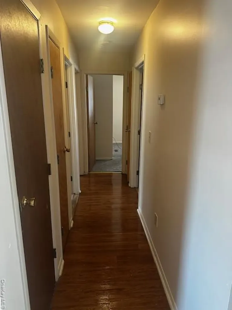 542 Post Avenue Bellport NY 11713