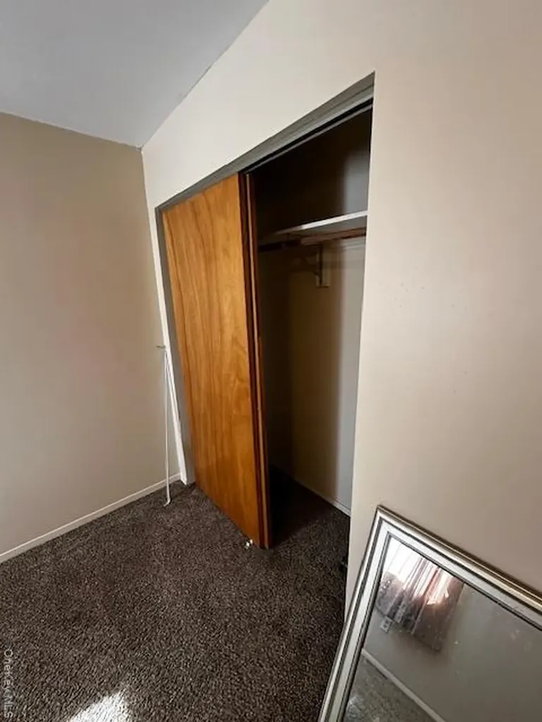 542 Post Avenue Bellport NY 11713