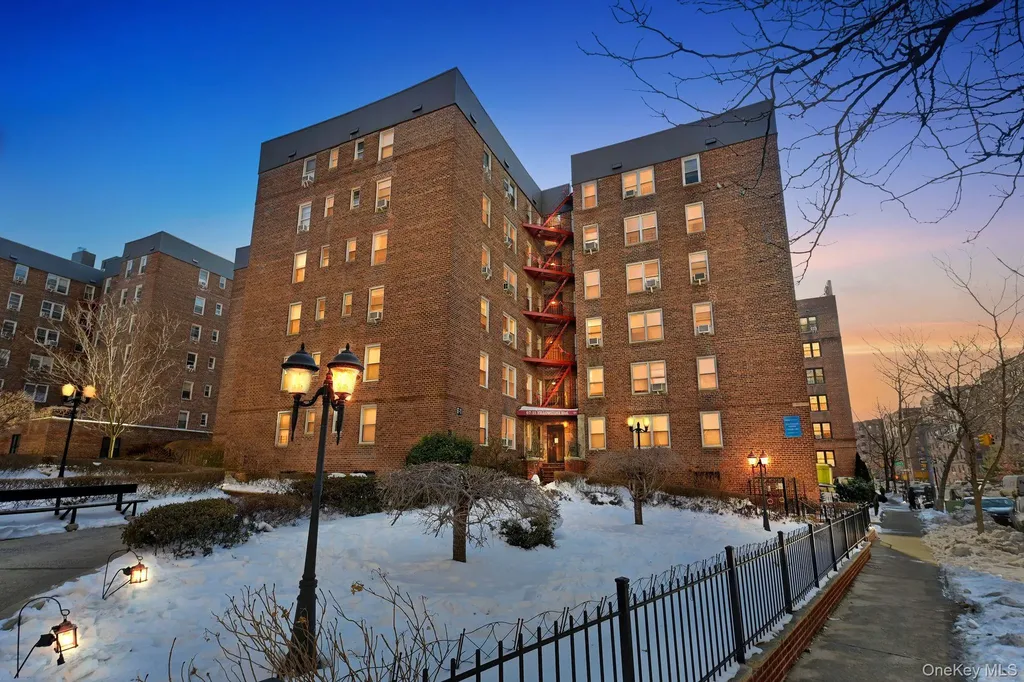 67-11 Yellowstone Boulevard Forest Hills NY 11375