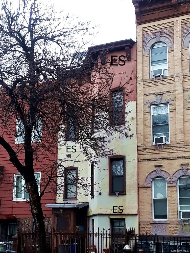 129 Engert Avenue Brooklyn NY 11222