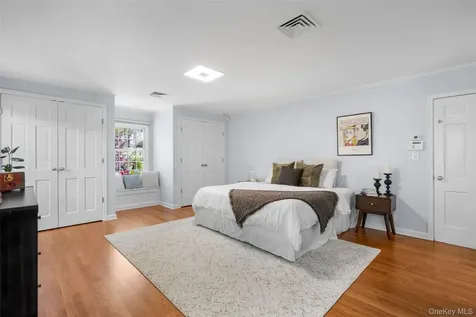 15 Church Lane Scarsdale NY 10583