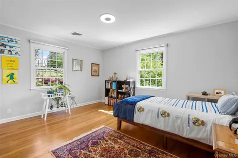 15 Church Lane Scarsdale NY 10583