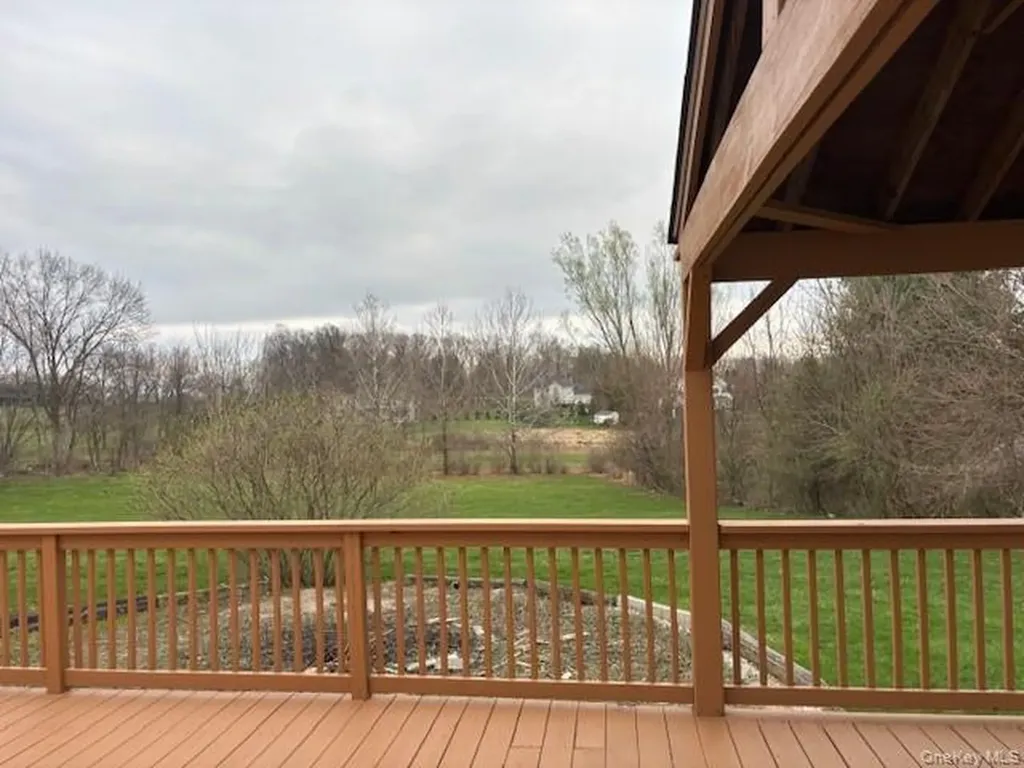 420 S Plank Road Westtown NY 10998