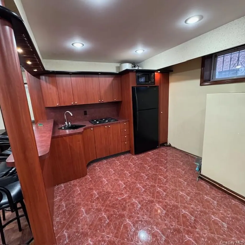 178-14 80th Drive Jamaica NY 11432