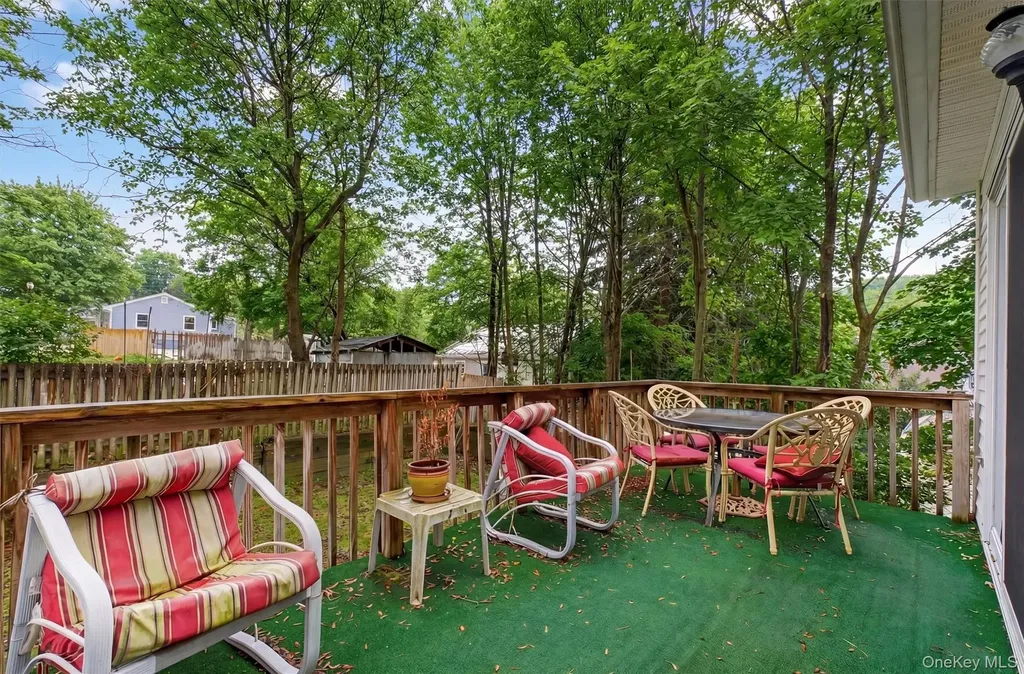 4 Pine View Road Beacon NY 12508