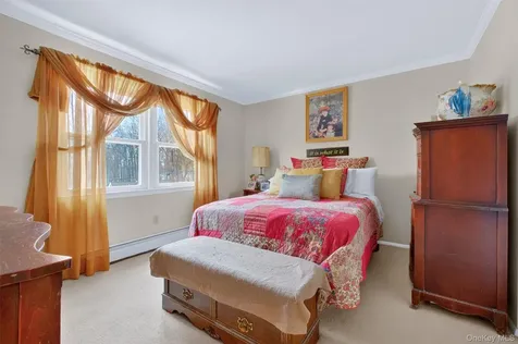 4 Pine View Road Beacon NY 12508