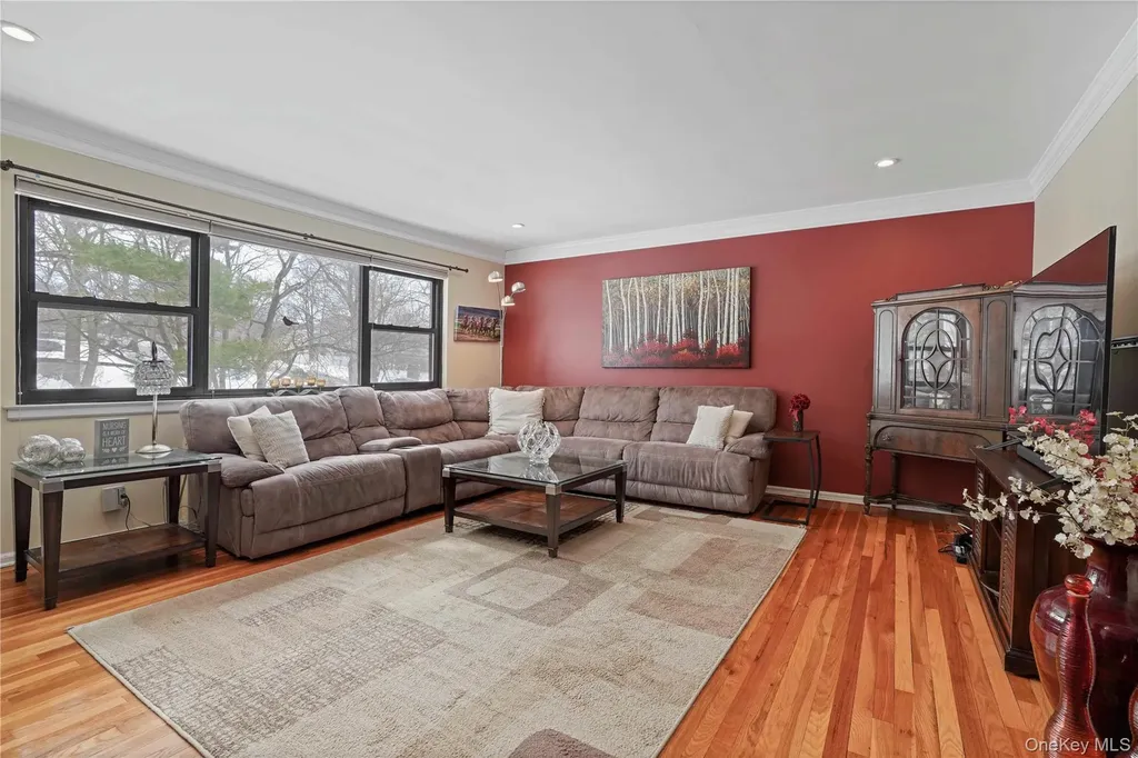 113 Beacon Hill Drive Dobbs Ferry NY 10522