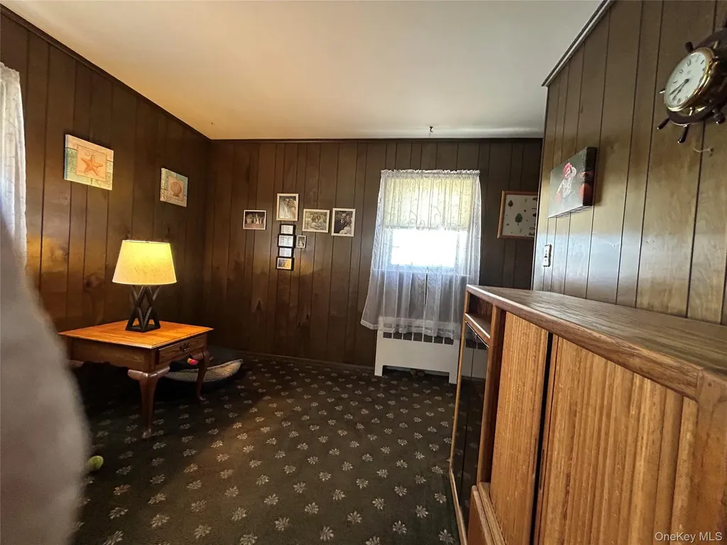 1123 Hyman Avenue Bay Shore NY 11706