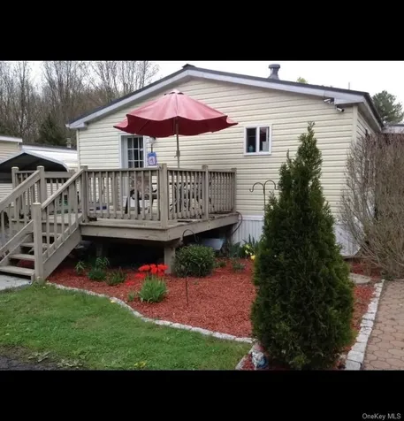 9 Pine Grove Drive Poughquag NY 12570