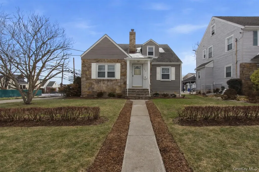 386 Bellevue Avenue Yonkers NY 10703
