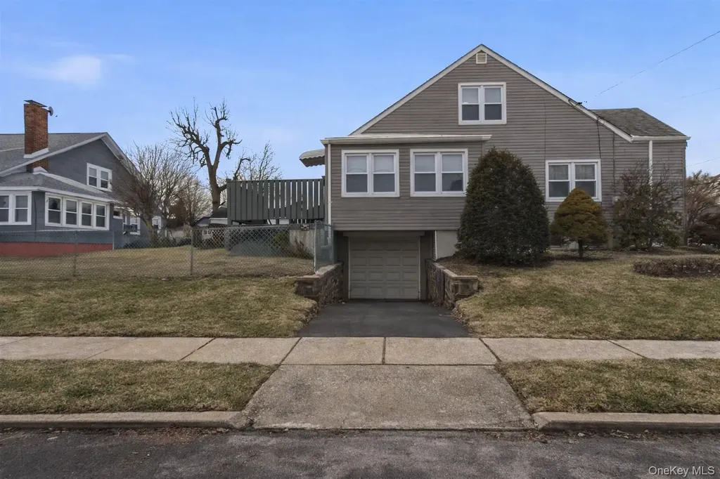 386 Bellevue Avenue Yonkers NY 10703