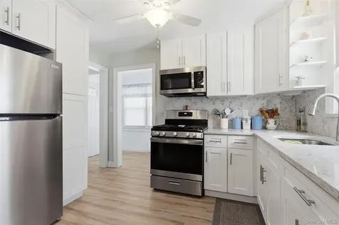 386 Bellevue Avenue Yonkers NY 10703