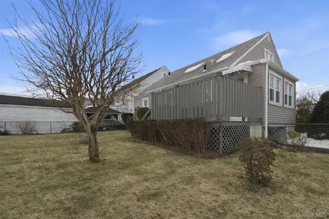 386 Bellevue Avenue Yonkers NY 10703