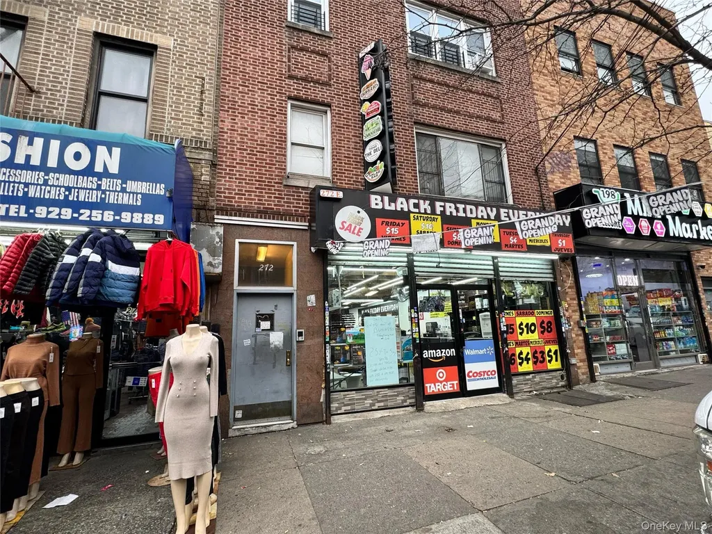 272 E 198th Street Bronx NY 10458