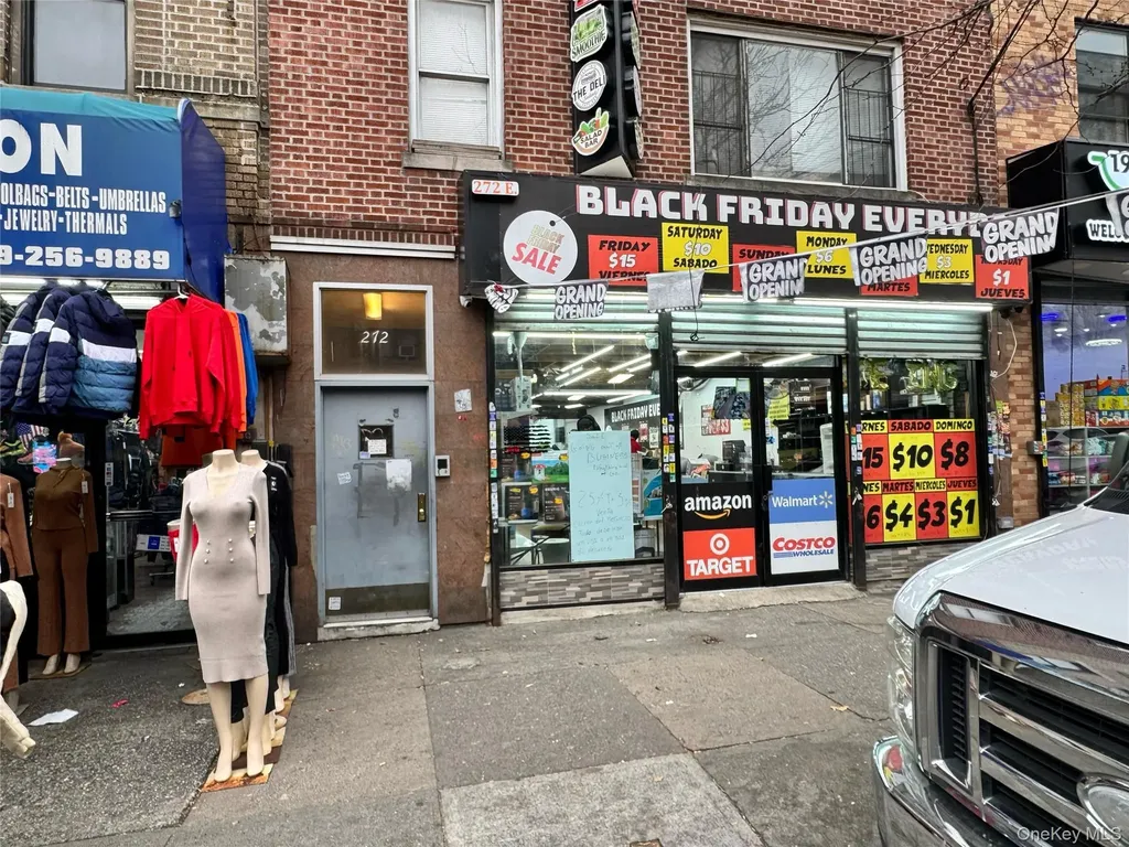 272 E 198th Street Bronx NY 10458