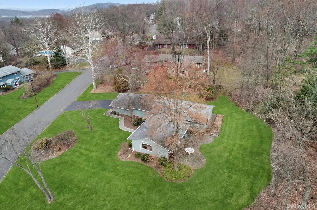 493 Mitchell Drive Valley Cottage NY 10989