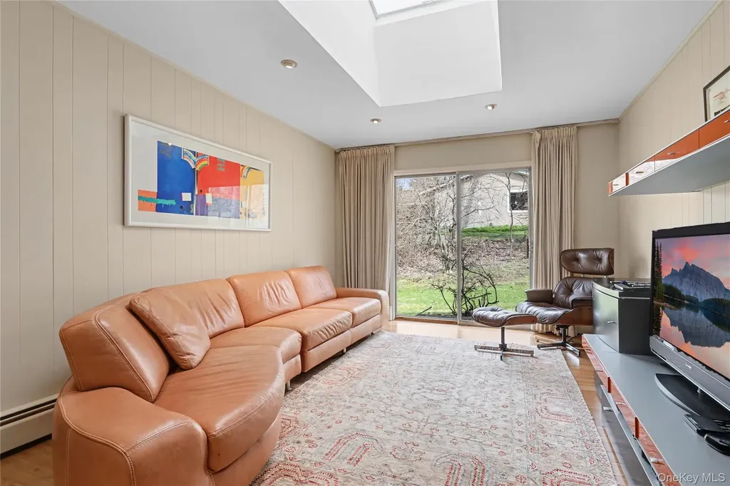 493 Mitchell Drive Valley Cottage NY 10989