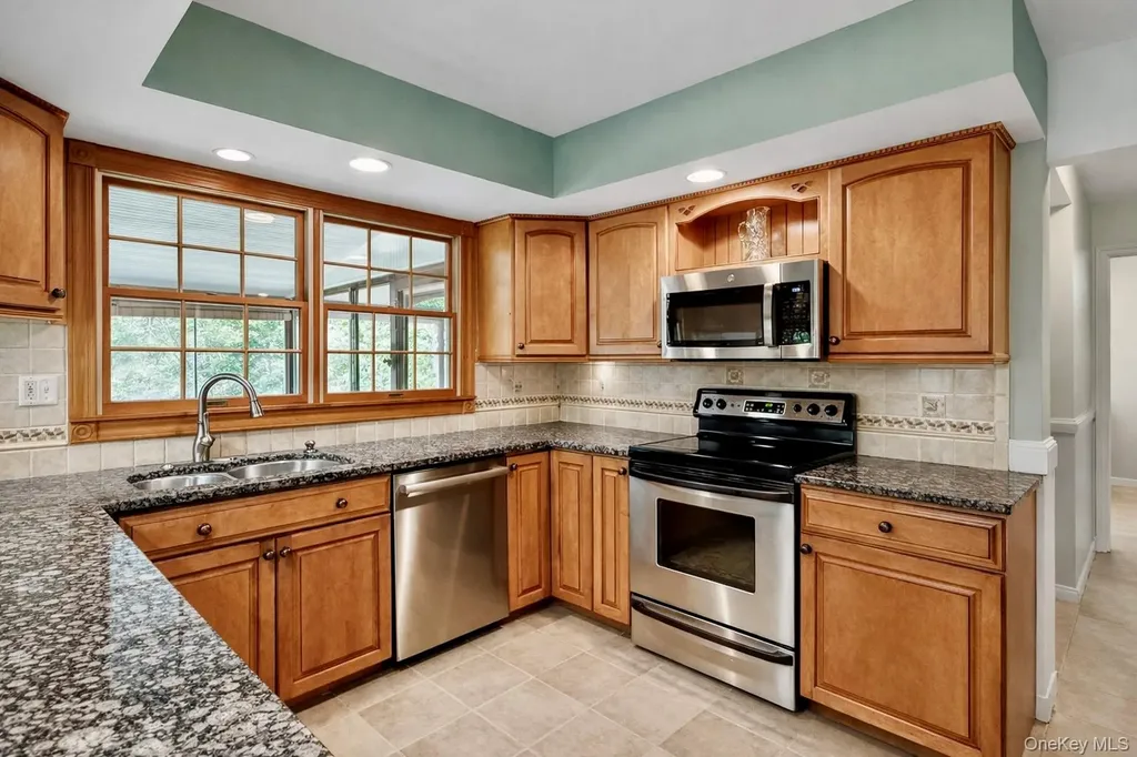 5 Elena Road Campbell Hall NY 10916