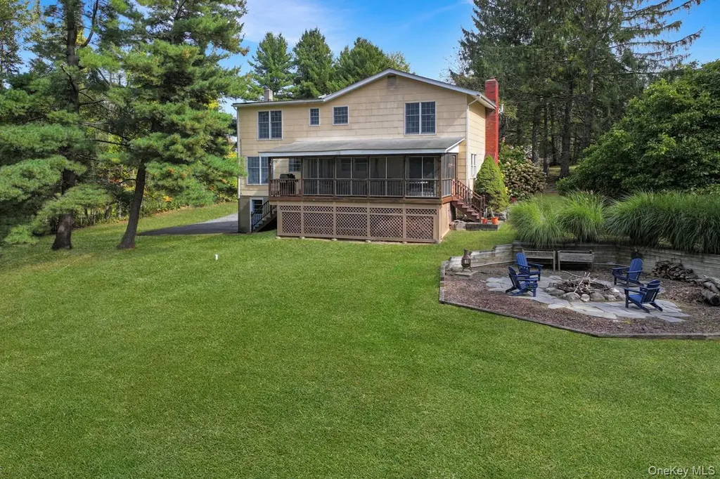 5 Elena Road Campbell Hall NY 10916