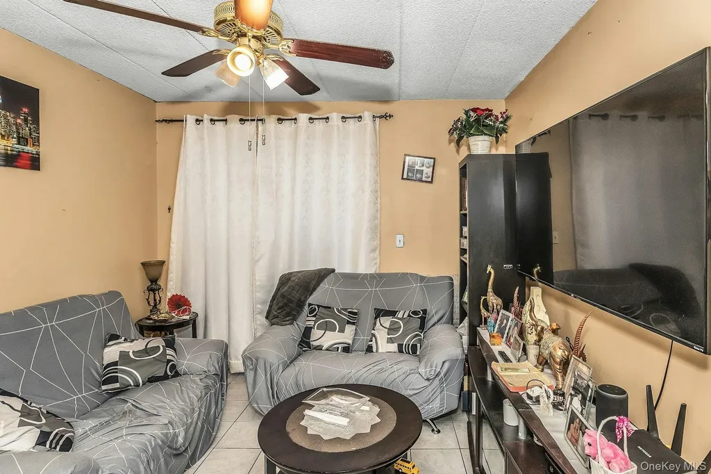 5409 108th Street Corona NY 11368
