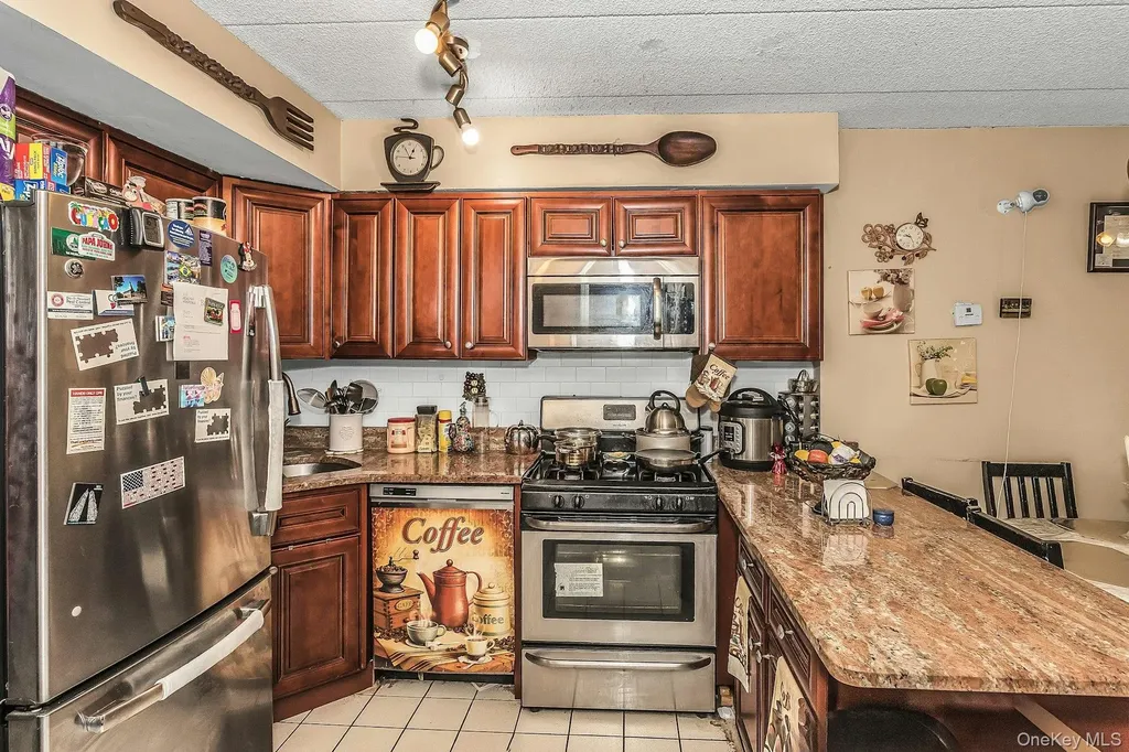5409 108th Street Corona NY 11368
