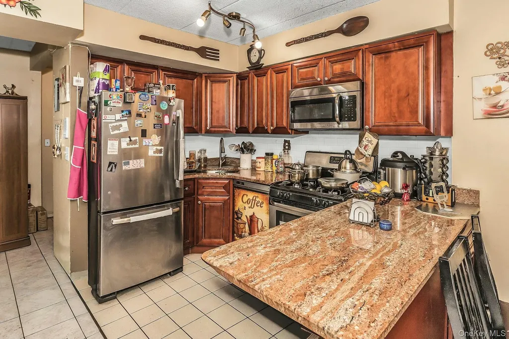5409 108th Street Corona NY 11368