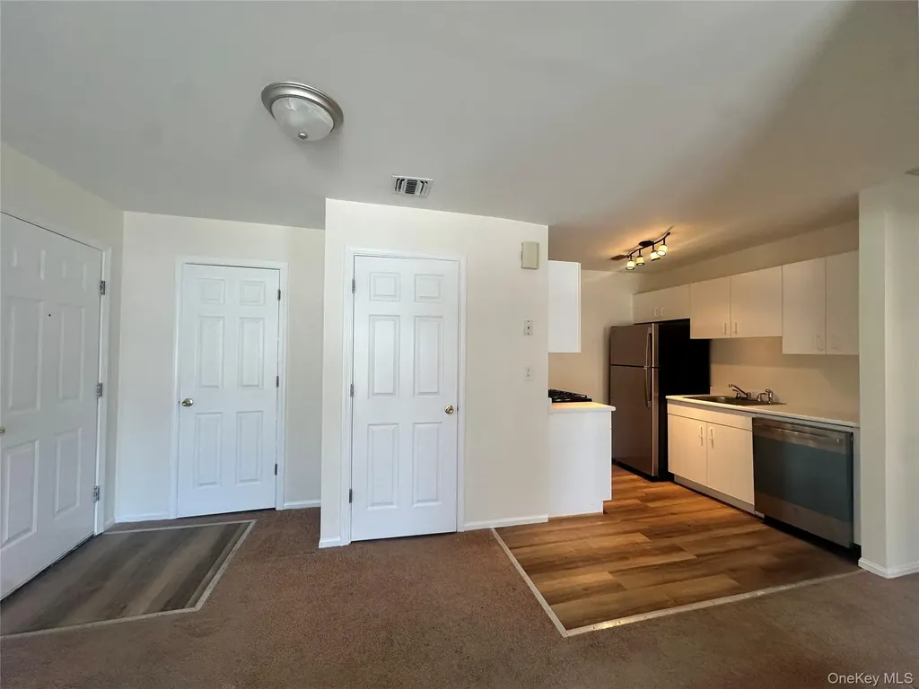 82 High Street Chester NY 10918