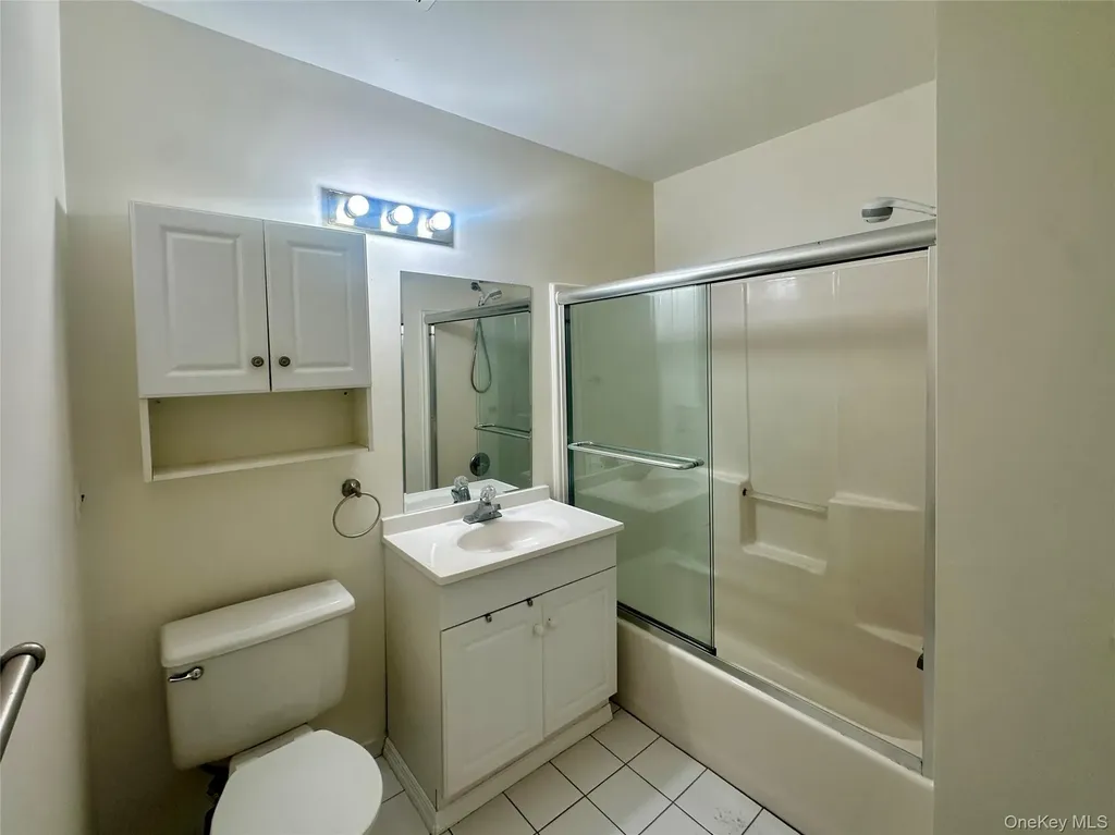 82 High Street Chester NY 10918