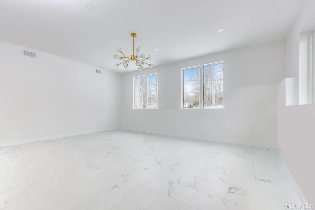 619 Union Road Spring Valley NY 10977