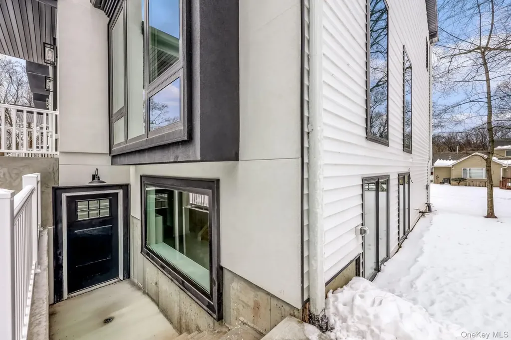 619 Union Road Spring Valley NY 10977