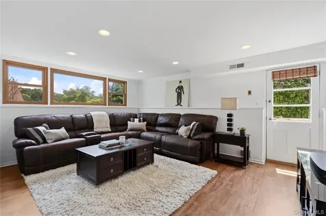 10 Belmont Street White Plains NY 10605