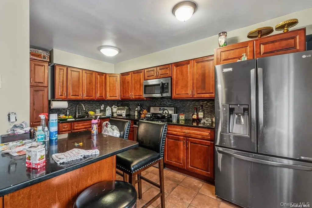 942 Jerome Street Brooklyn NY 11207