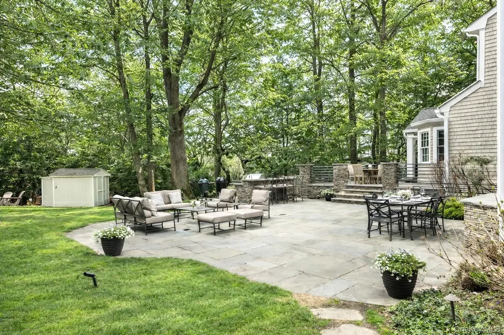 16 John Jay Place Rye NY 10580