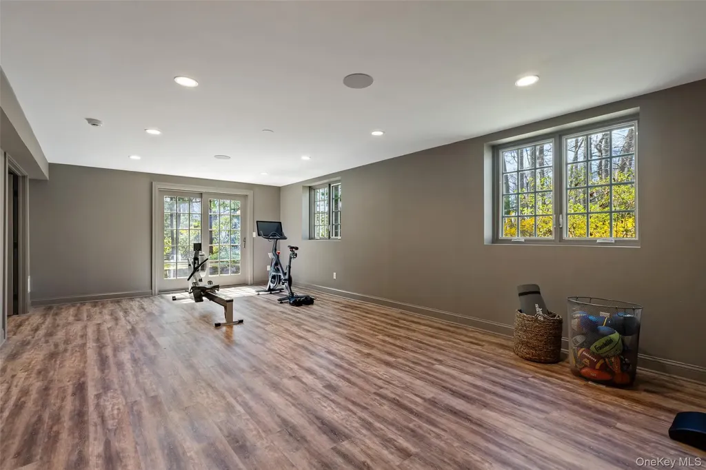 16 John Jay Place Rye NY 10580