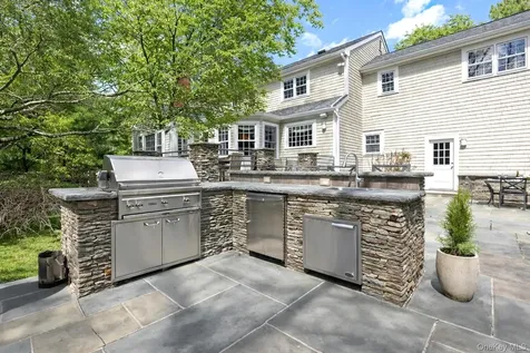16 John Jay Place Rye NY 10580