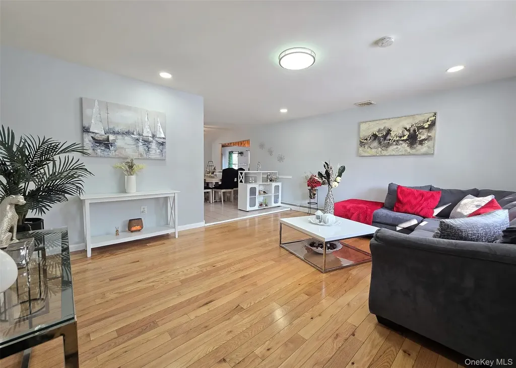 237 Donald Boulevard Holbrook NY 11741
