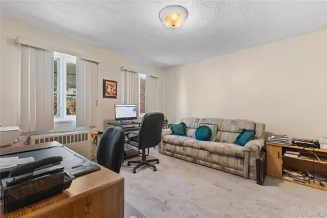 58 Lawrence Court White Plains NY 10603