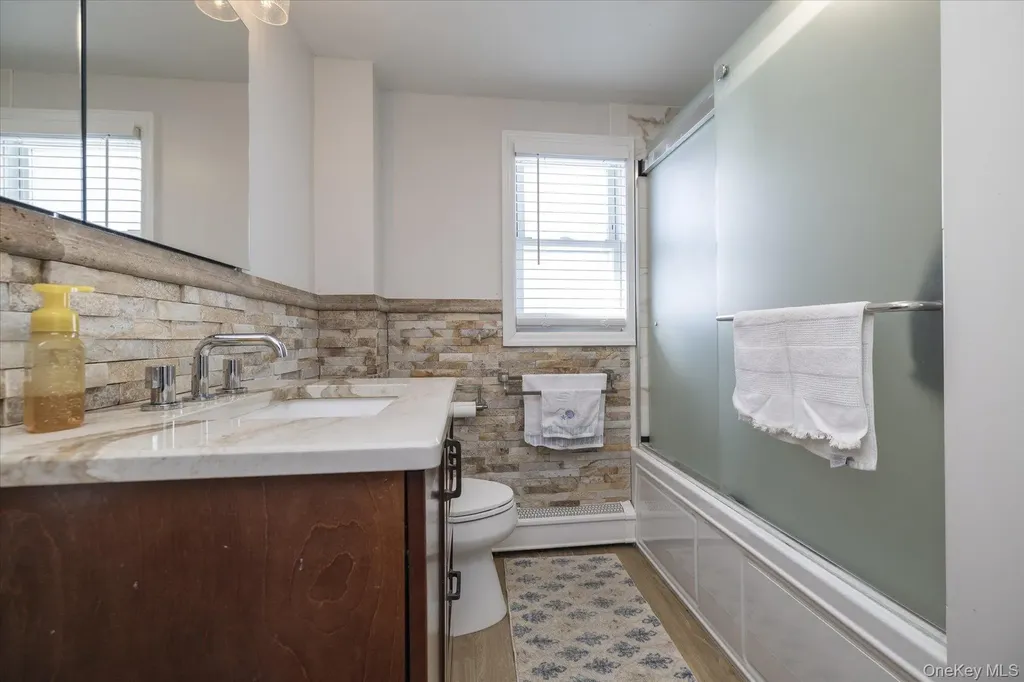 982 Adams Street Baldwin NY 11510