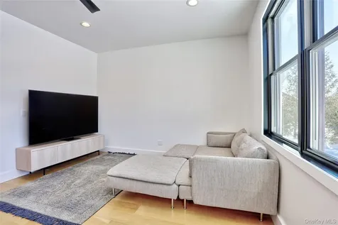 37 Harvest Road New City NY 10956
