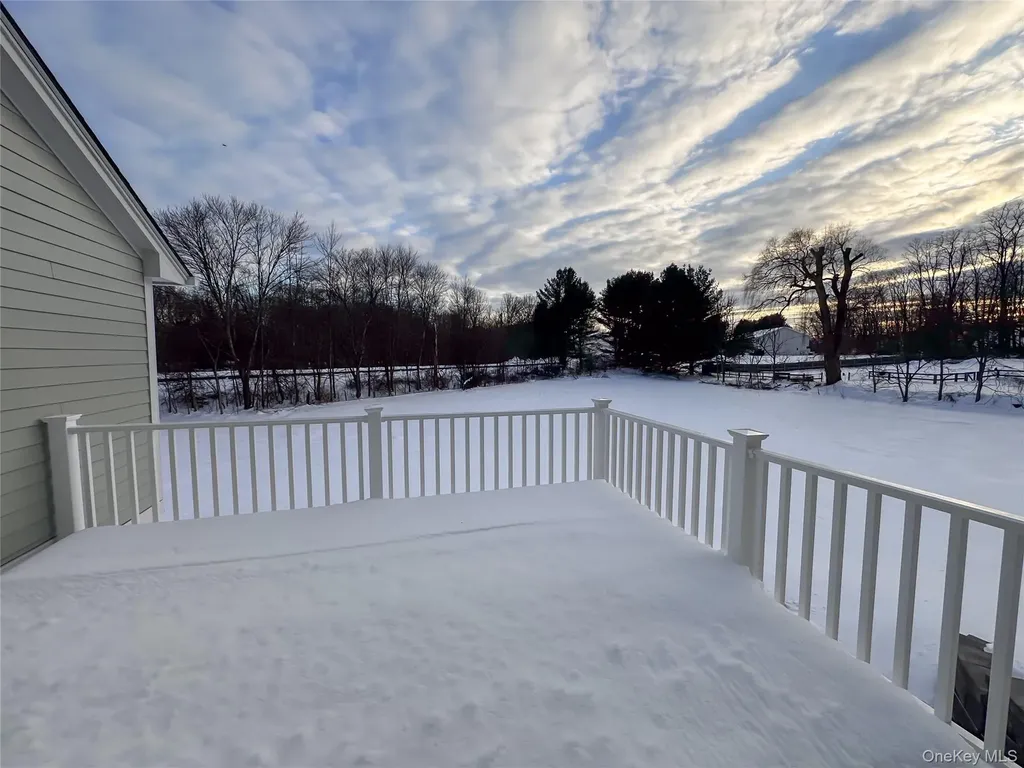 106 Wigsten Road Pleasant Valley NY 12569
