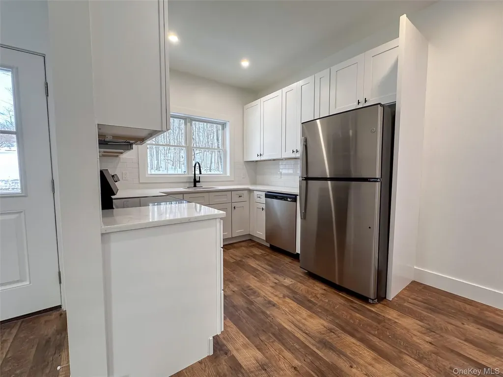 106 Wigsten Road Pleasant Valley NY 12569