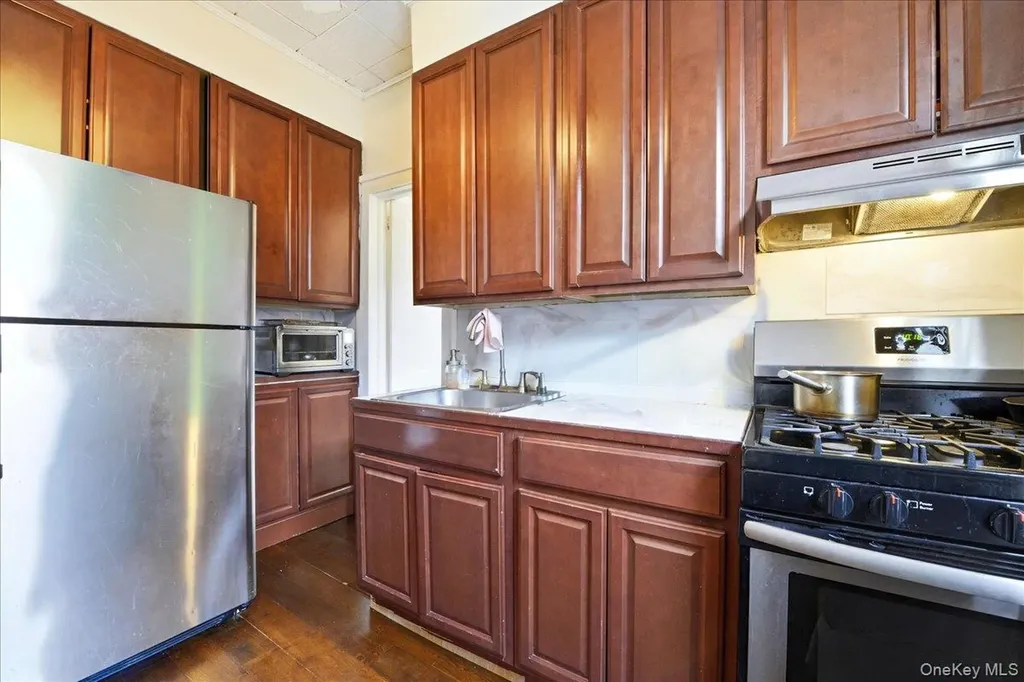 60-58 60th Road Maspeth NY 11378