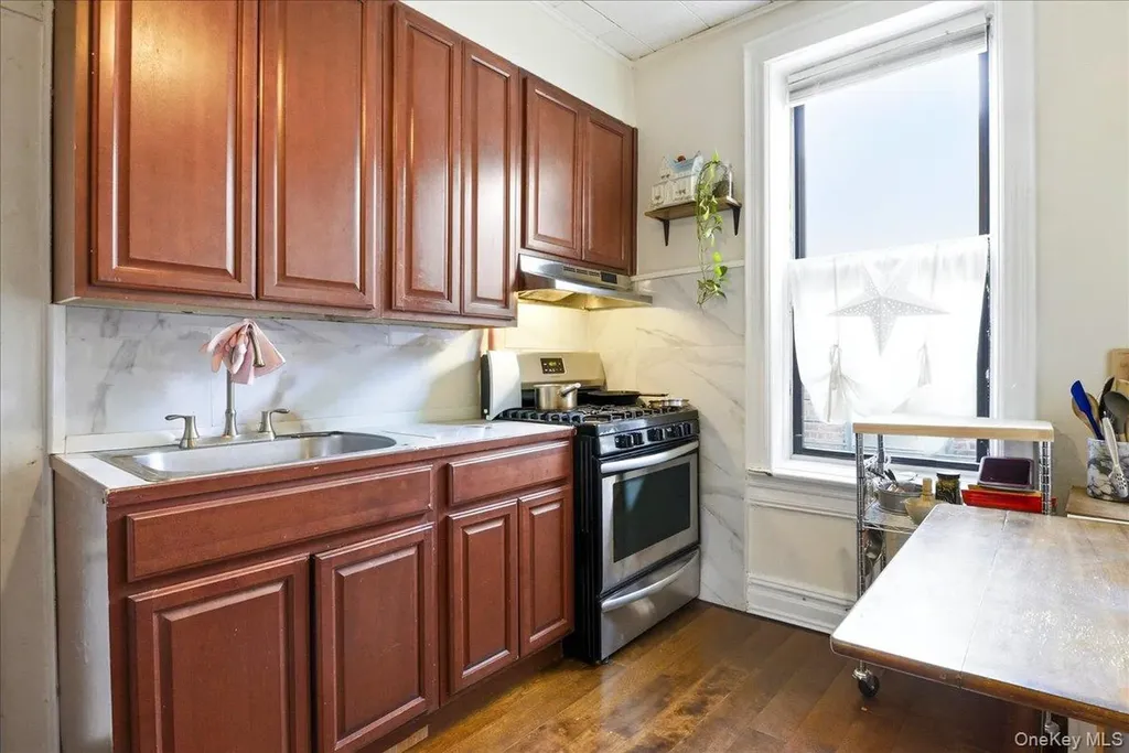 60-58 60th Road Maspeth NY 11378