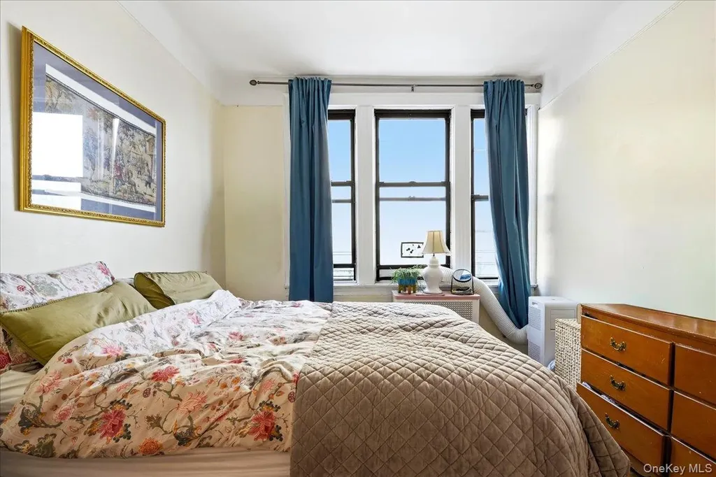 60-58 60th Road Maspeth NY 11378