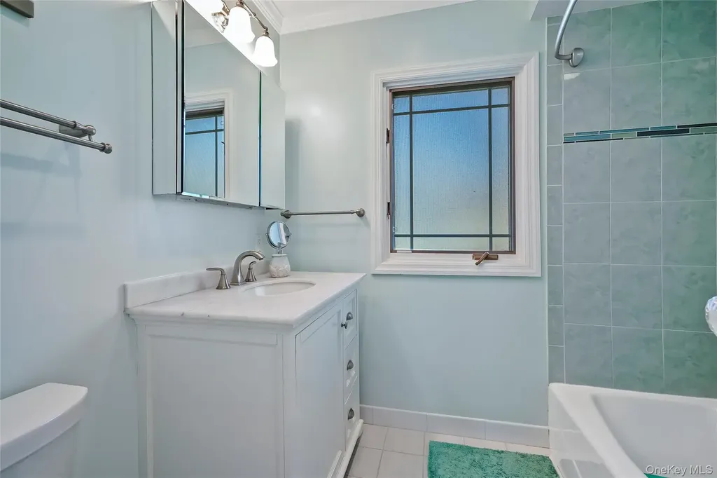 425 Washington Avenue Pelham NY 10803